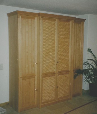 20070815 Wohnzimmerschrank1