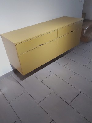 3 Sideboard Gelb Geschlossen